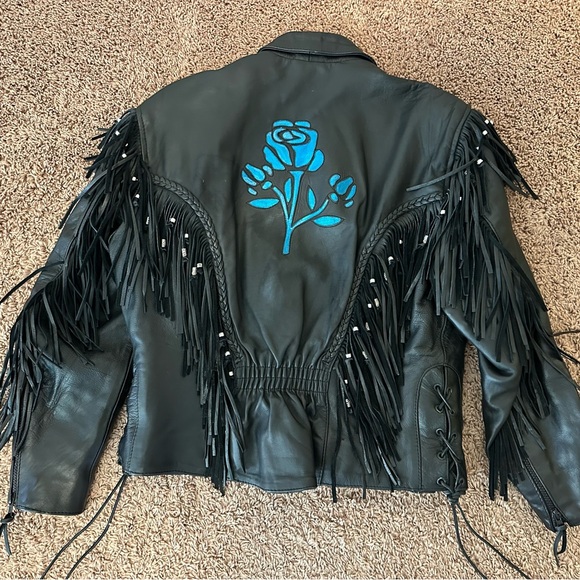 Women's Vintage 90's Leather Motorcycle Jacket w/ Fringe and Rose Inset | Size L - Picture 4 of 5